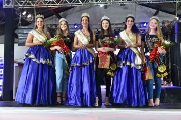 Foto - Eleitas as soberanas da 9ª Expocelb de Coronel Barros durante cerimônia no Clube Ipiranga