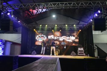 Foto - Eleitas as soberanas da 9ª Expocelb de Coronel Barros durante cerimônia no Clube Ipiranga