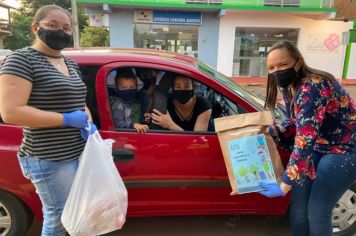 Foto - Drive-Thru EMEI Primeiros Passos blocos A e B