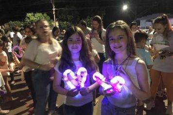 Foto - Sucesso da 4ª Caminhada Luminosa em Coronel Barros