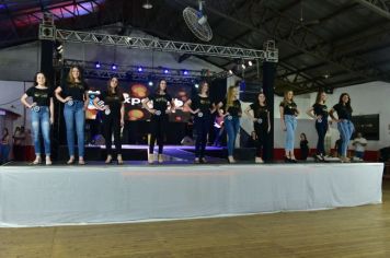 Foto - Eleitas as soberanas da 9ª Expocelb de Coronel Barros durante cerimônia no Clube Ipiranga