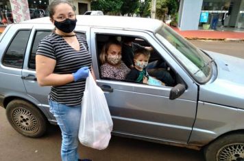 Foto - Drive-Thru EMEI Primeiros Passos blocos A e B