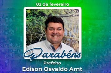 Homenagem ao prefeito pelo seu aniversário!