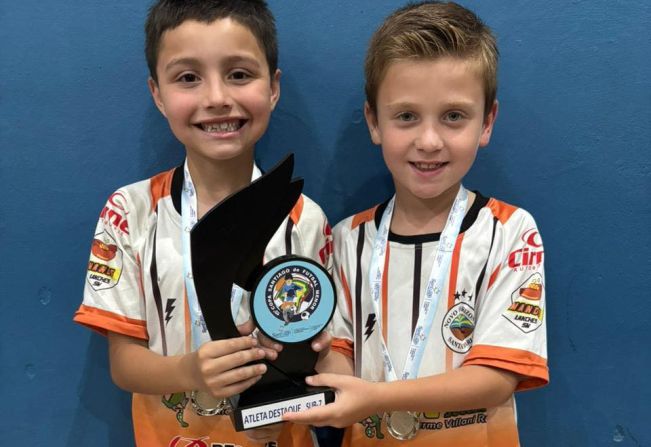 Atletas de Coronel Barros conquistam vice-campeonato na 15ª Copa Santiago de Futsal Menor