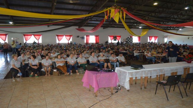 Encontro Intermunicipal reúne mais de 500 mulheres em Coronel Barros