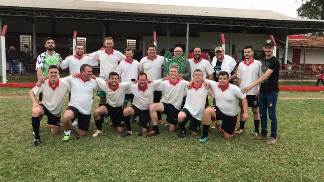 Flor da Serra é a equipe campeã do Torneio Municipal alusivo à Semana da Pátria