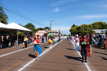 Foto - Desfile Cívico Municipal 2025