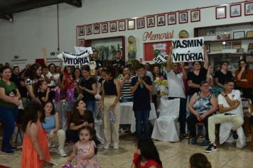 Foto - Eleitas as soberanas da 9ª Expocelb de Coronel Barros durante cerimônia no Clube Ipiranga