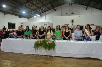 Foto - Eleitas as soberanas da 9ª Expocelb de Coronel Barros durante cerimônia no Clube Ipiranga