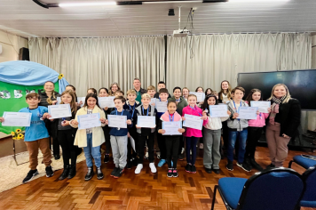Alunos de Coronel Barros recebem premiações da OBMEP 2024 em cerimônia na Escola Miguel Burnier